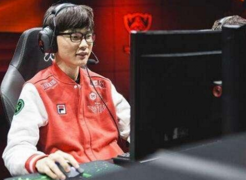 关报道中 关报道中