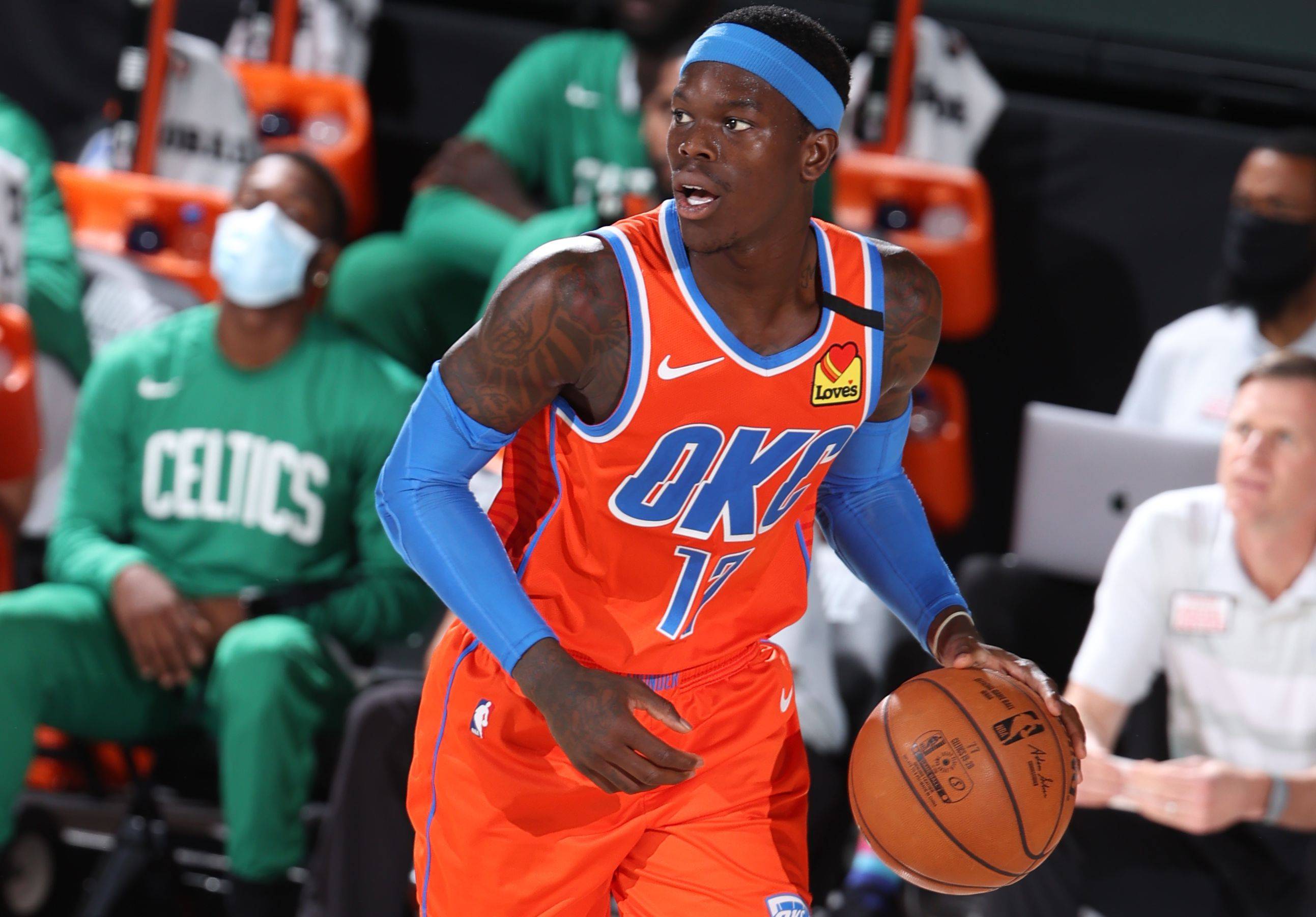 而另一边 而另一边