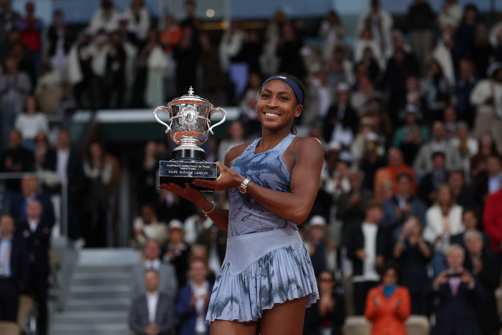 更是士气与 更是士气与